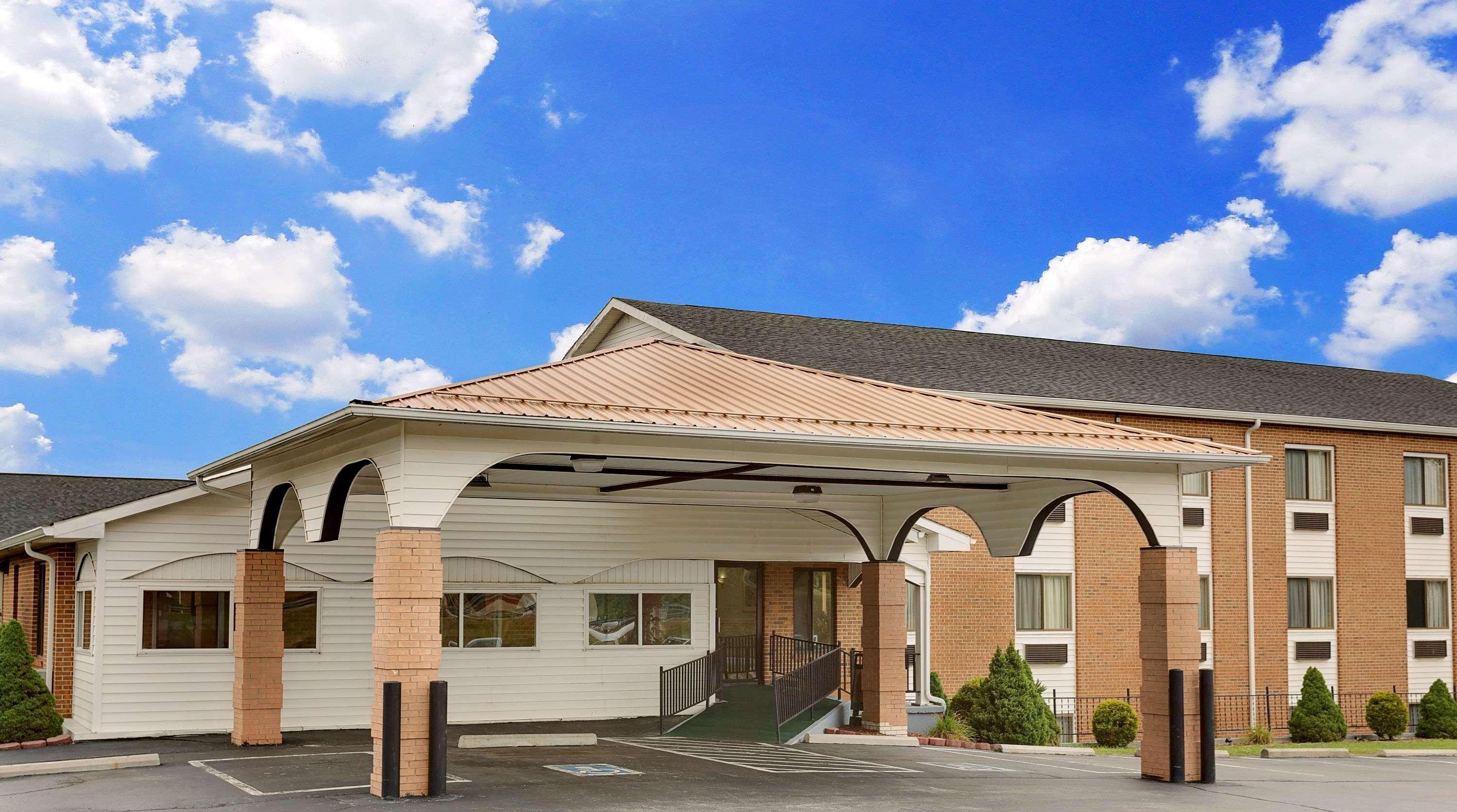 Super 8 By Wyndham Hillsville Kültér fotó
