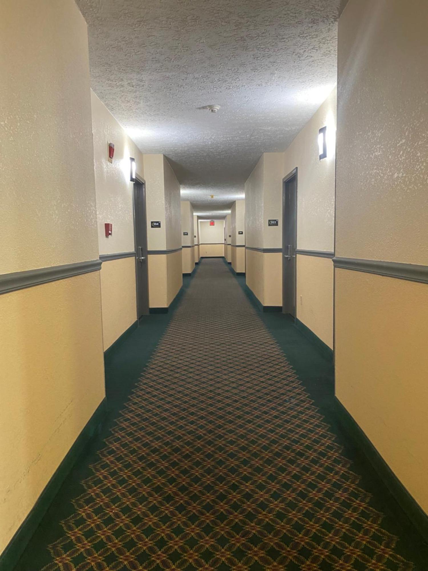 Super 8 By Wyndham Hillsville Kültér fotó